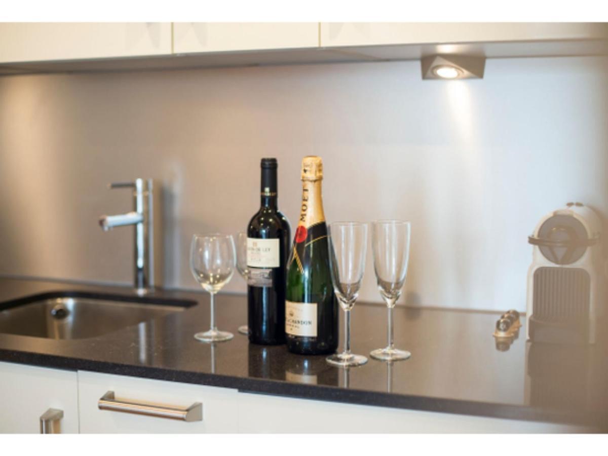 The Most Central Apartment In Κάρντιφ Εξωτερικό φωτογραφία